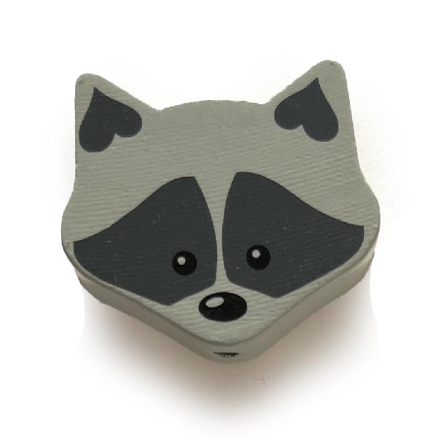 Енот серый (дерево, германия)