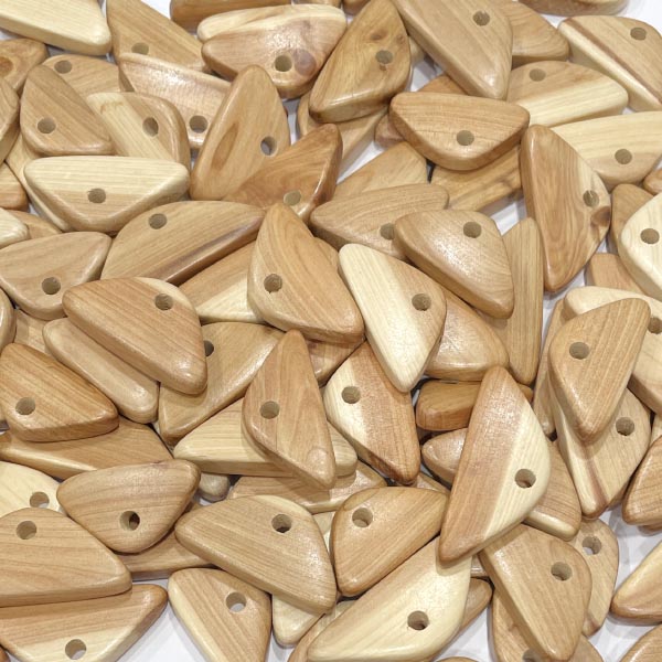 Подвеска фигурная можжевеловая (13134) в интернет-магазине Detkidetki.ru