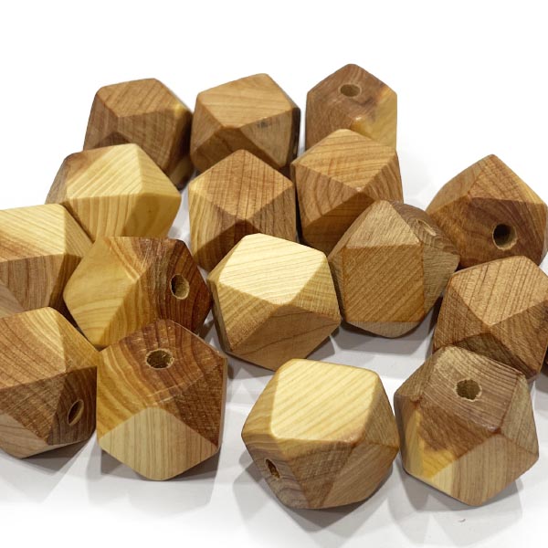 Бусина можжевеловая (13153)