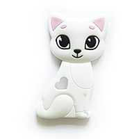 Кошка белая