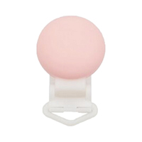 Нежно розовая круглая клипса 