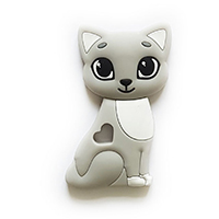 Кошка светло серая