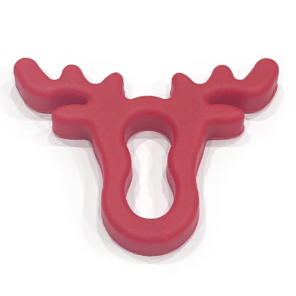 Олень красный