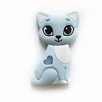 Кошка нежно голубая